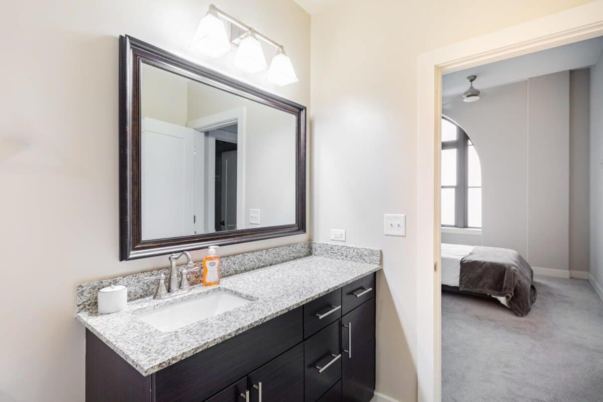2B 2Ba Luxury Downtown Suite Rooftop Deck & Gym Βαλτιμόρη Εξωτερικό φωτογραφία